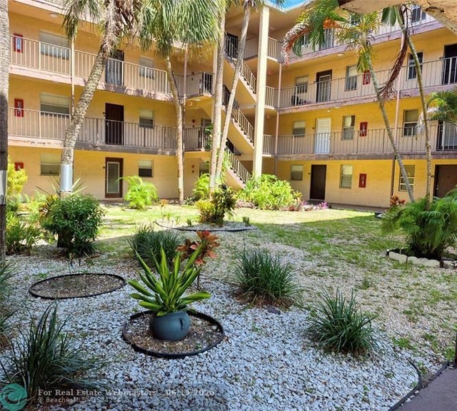 4 of 25 - 2840 Somerset Dr 208m, Lauderdale Lakes, FL