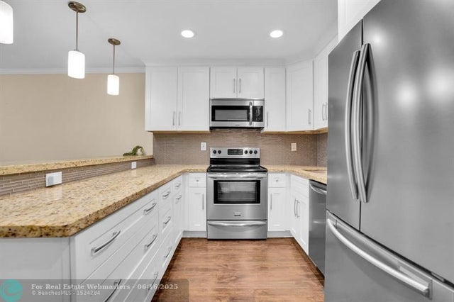 4 of 29 - 600 Greensward Ln 203, Delray Beach, FL