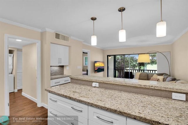 5 of 29 - 600 Greensward Ln 203, Delray Beach, FL