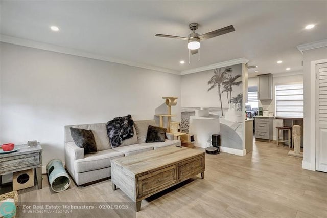 5 of 22 - 2609 Nw 9th Ave, Wilton Manors, FL
