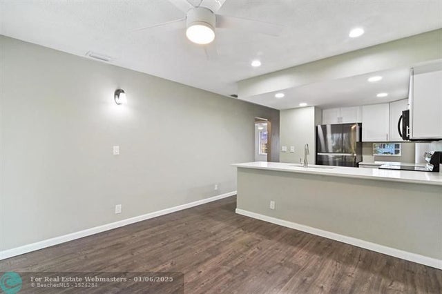 2 of 15 - 3450 Ne 13th Ave, Fort Lauderdale, FL