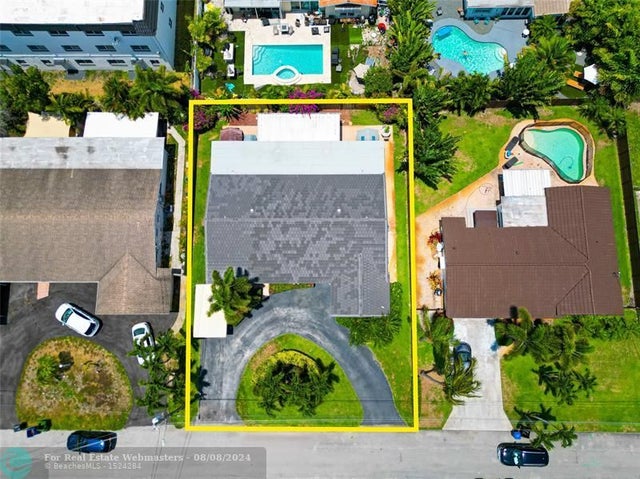 3 of 50 - 1425 Ne 55th St, Fort Lauderdale, FL