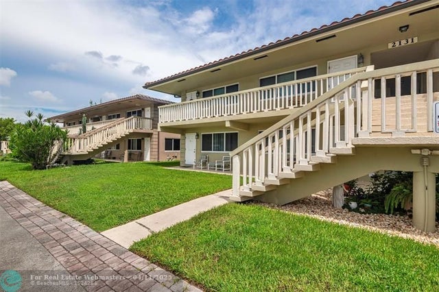 3 of 31 - 2131 Ne 40th Ct., Lighthouse Point, FL