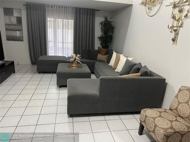 5 of 41 - 11530-32 Nw 43rd St, Coral Springs, FL