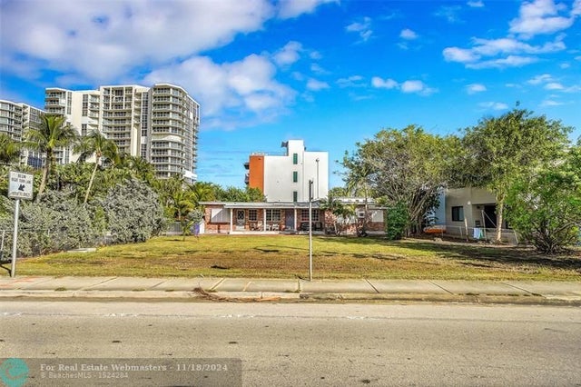 1 of 15 - 356 Balboa St, Hollywood, FL