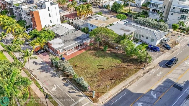 3 of 15 - 356 Balboa St, Hollywood, FL