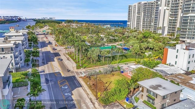 5 of 15 - 356 Balboa St, Hollywood, FL