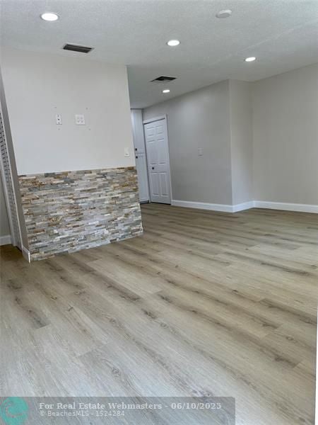 5 of 36 - 1811 Sw 21st St, Fort Lauderdale, FL