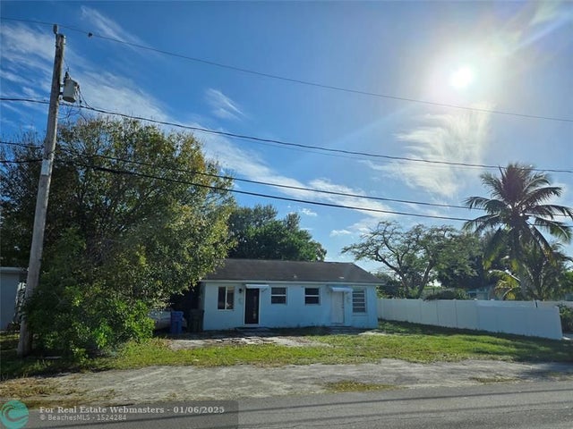 3 of 3 - 1262 Ne 34th Ct, Oakland Park, FL