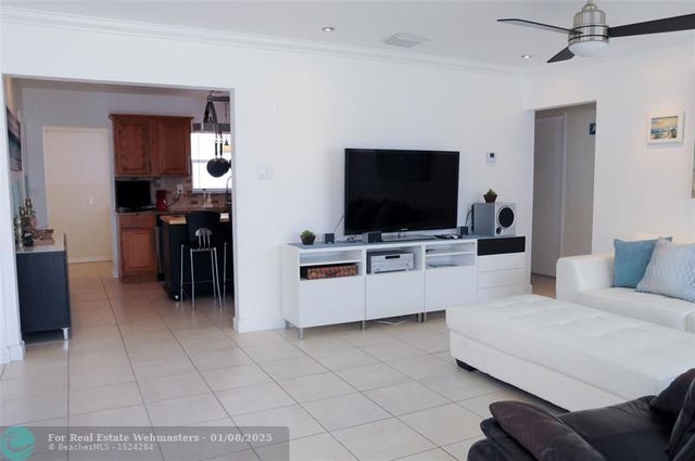 4 of 31 - 29 Ne 3rd St, Dania, FL