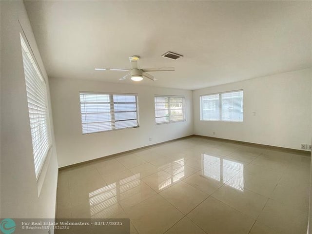 4 of 27 - 35 Ne 3rd St, Dania, FL