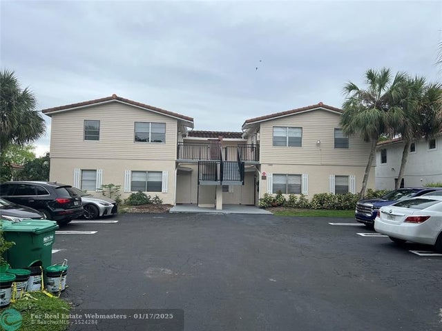 3 of 100 - 11410 Nw 39th St, Coral Springs, FL