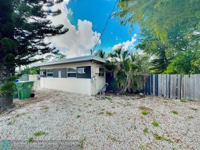 3 of 7 - 1219 Ne 5th Ter, Fort Lauderdale, FL