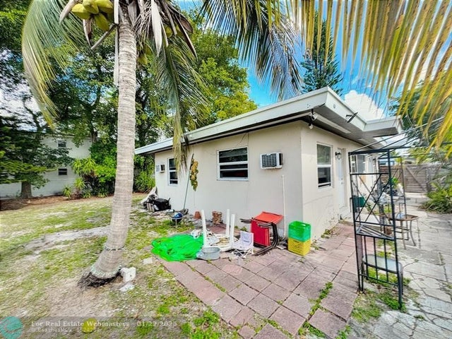 4 of 7 - 1219 Ne 5th Ter, Fort Lauderdale, FL
