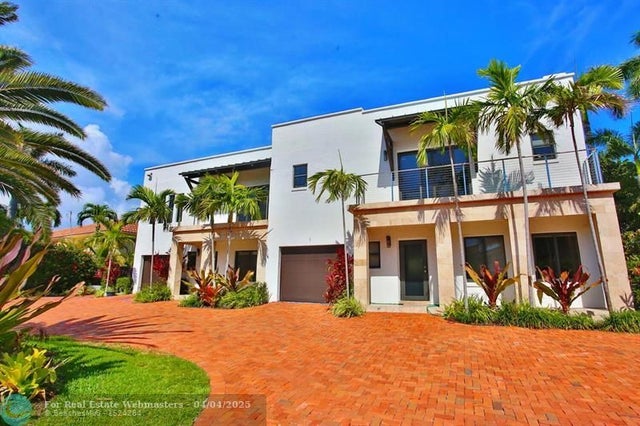 1 of 90 - 1121 Bel Air Dr, Highland Beach, FL