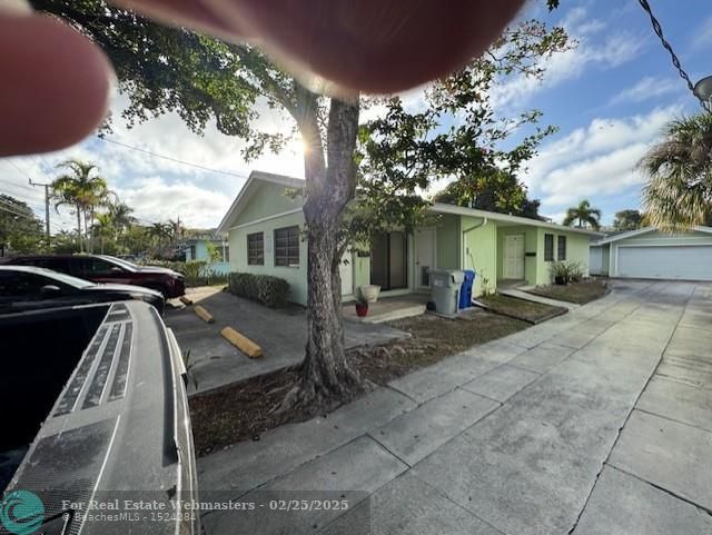 2 of 23 - 418 Ne 4th St, Pompano Beach, FL