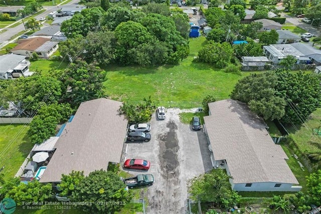 1 of 12 - 5808 W Park Rd, Hollywood, FL