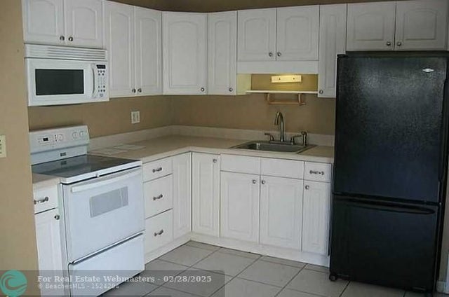 4 of 31 - 1507 Ne 5th Ave, Fort Lauderdale, FL