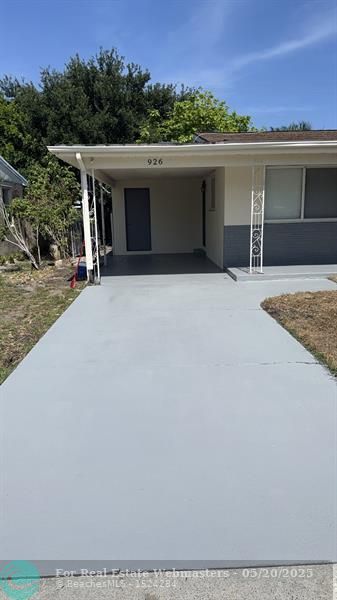 3 of 6 - 926 S F Street, Lake Worth, FL