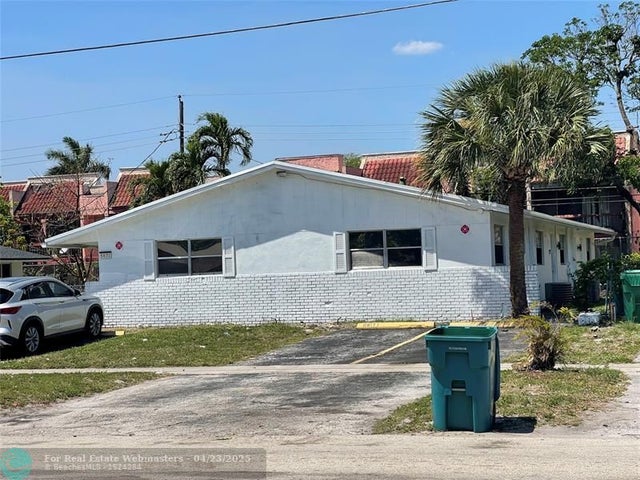 1 of 20 - 5631 Nw 15th St, Lauderhill, FL
