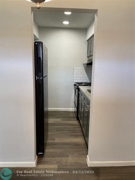 3 of 20 - 5631 Nw 15th St, Lauderhill, FL