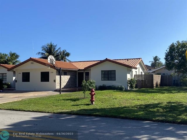2 of 32 - 2700 Ne 57th St, Fort Lauderdale, FL