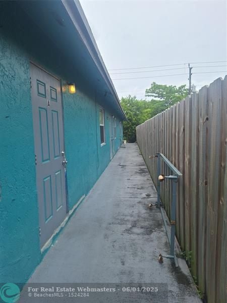 2 of 12 - 1026 Nw 8th Ave, Fort Lauderdale, FL
