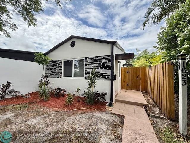 4 of 46 - 1621-1623 Ne 16th Ter, Fort Lauderdale, FL