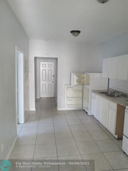 3 of 7 - 439-441 Nw 18th Ave, Fort Lauderdale, FL