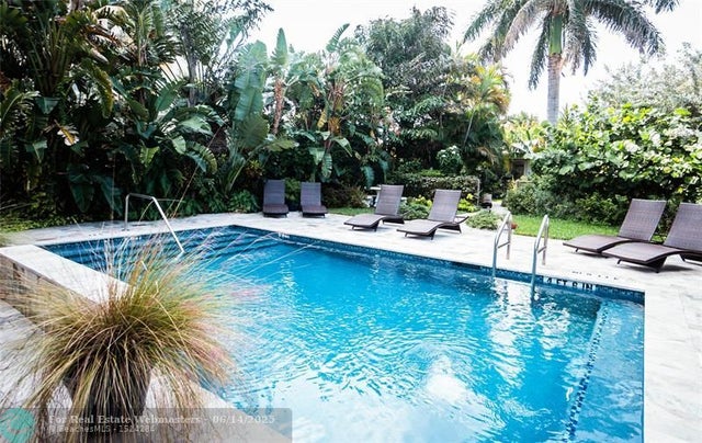 1 of 94 - 3301 Se 12th St, Pompano Beach, FL