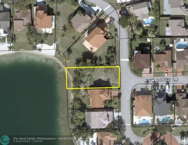 2 of 3 - 20826 Sw 85th Place, Cutler Bay, FL