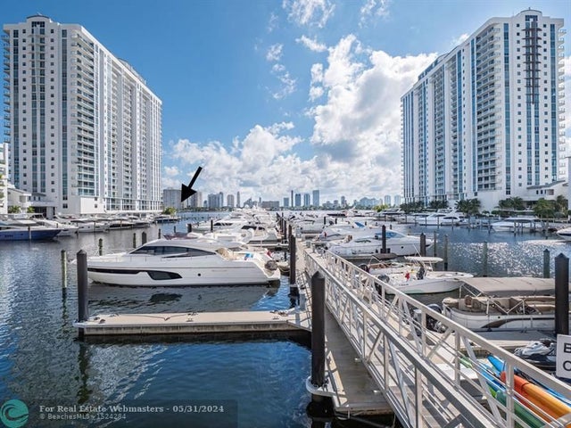 2 of 4 - 17211 Biscayne Blvd Slip-110, North Miami Beach, FL