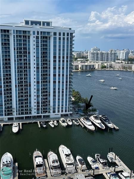 4 of 4 - 17211 Biscayne Blvd Slip-110, North Miami Beach, FL