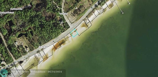 2 of 5 - 2202 Hwy 98 E, Carrabelle, FL