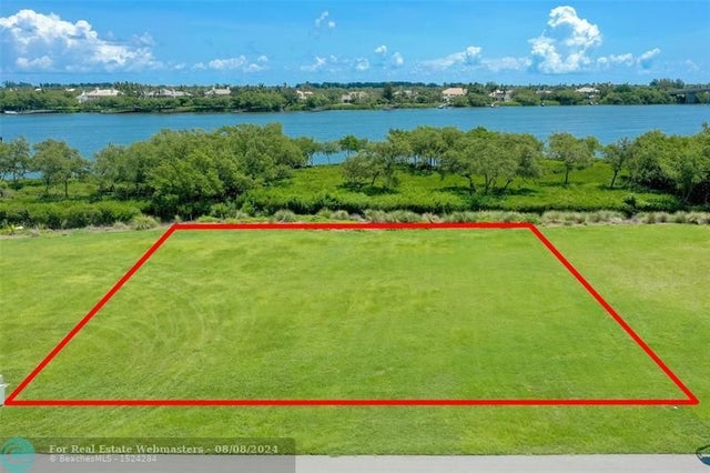 3 of 9 - 9260 E Marsh Island Dr, Vero Beach, FL