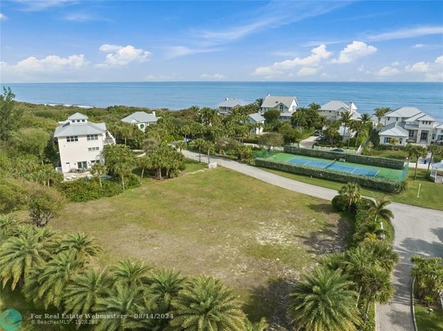 5 of 18 - 2335 Sanderling Ln, Vero Beach, FL