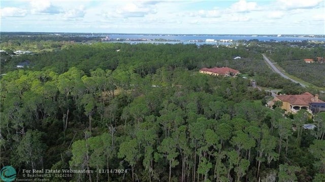 3 of 18 - 3029 Hawks Landing Cir, Sebring, FL