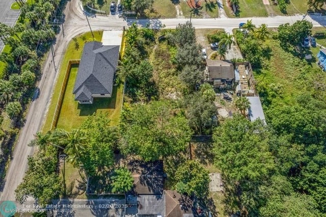 3 of 8 - 6275 Bishoff Rd, West Palm Beach, FL