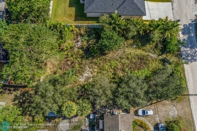 5 of 8 - 6275 Bishoff Rd, West Palm Beach, FL