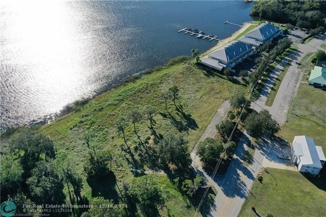 4 of 8 - 1040 Lake June Rd, Lake Placid, FL