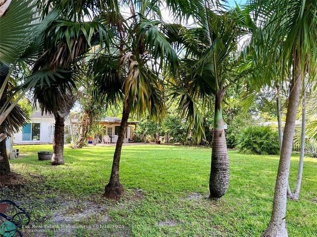 4 of 9 - 808 Sw 8th Ter, Fort Lauderdale, FL