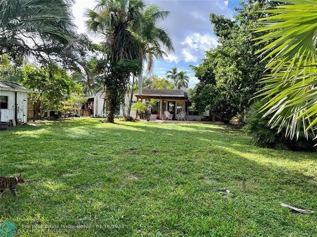 5 of 9 - 808 Sw 8th Ter, Fort Lauderdale, FL