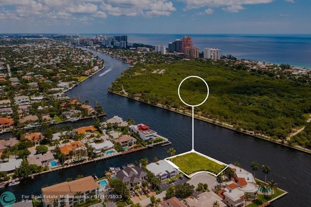1 of 21 - 2799 Ne 15th St, Fort Lauderdale, FL