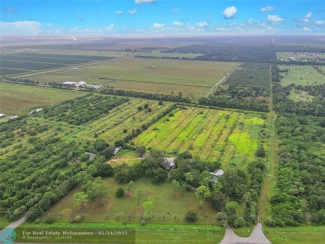 4 of 22 - 17505 Okeechobee Rd, Fort Pierce, FL