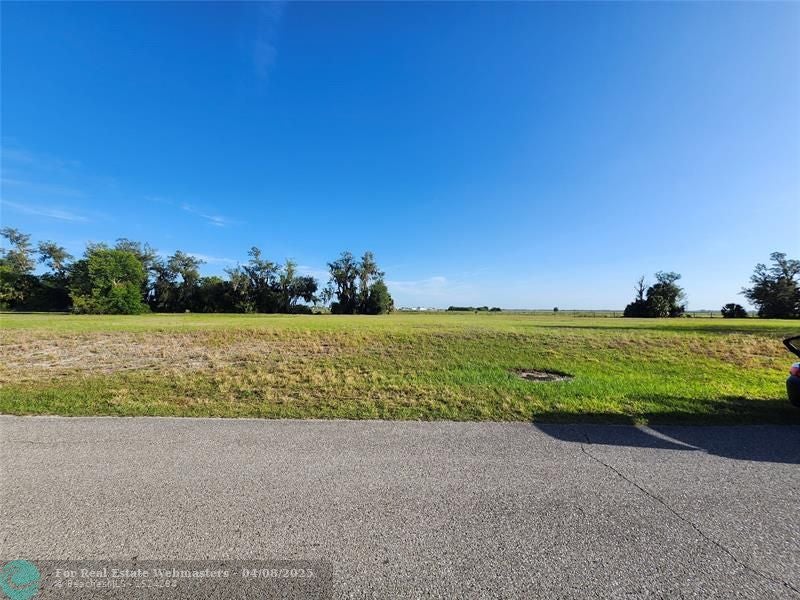 7933 Castile Rd, Sebring