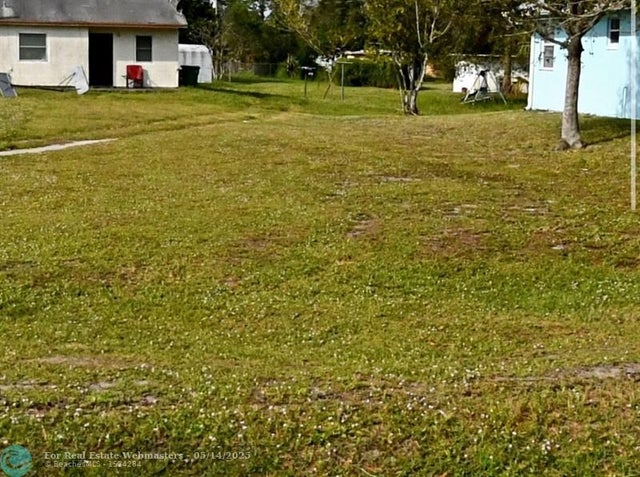 1 of 2 - 0 N 37th St, Fort Pierce, FL