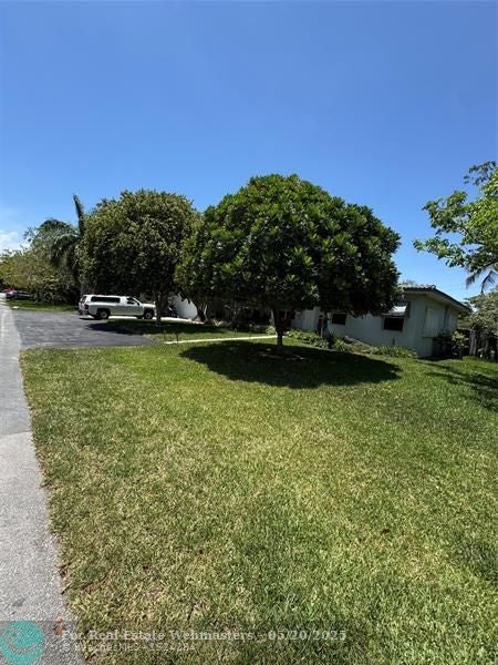4 of 6 - 2617 Ne 11 Court, Fort Lauderdale, FL