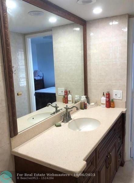 5 of 11 - 900 Ne 18th Ave 1201, Fort Lauderdale, FL