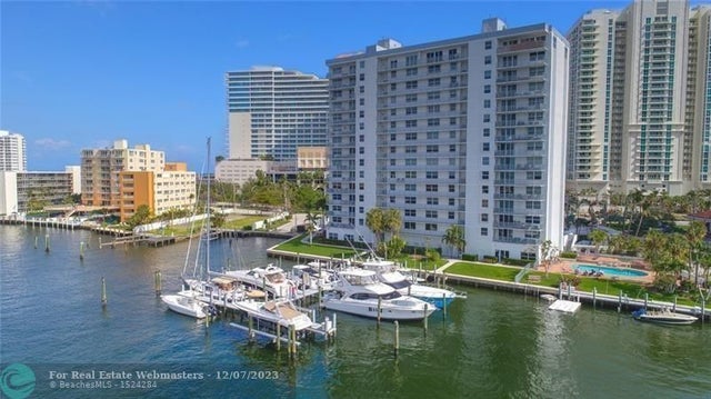 3 of 38 - 77 S Birch Rd 15b, Fort Lauderdale, FL