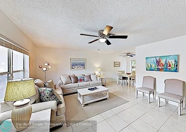 4 of 5 - 1750 N Riverside Dr 3, Pompano Beach, FL